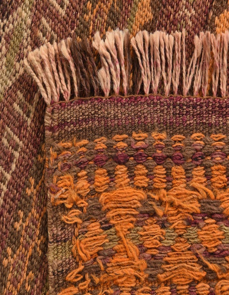 Detail image of  4' x 9' 5  Hand Woven Kilim Fars Wool Runner Rug