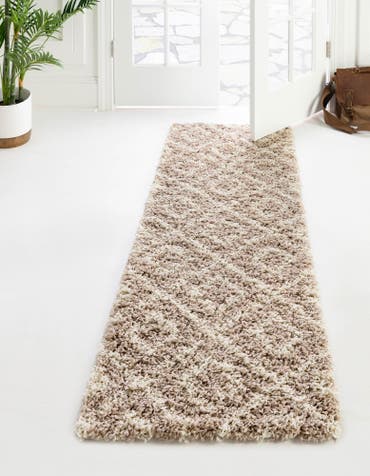  2' x 5' Lattice Shag Runner Rug