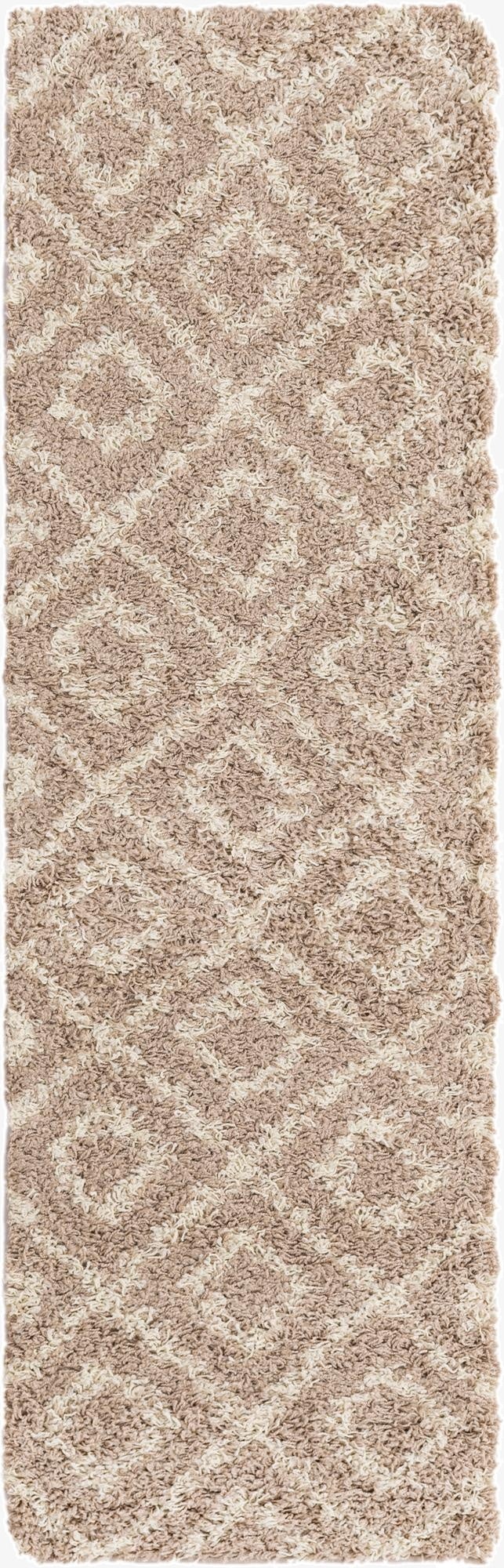  2' x 7' Lattice Shag Runner Rug