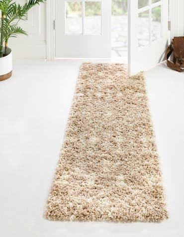  2' x 5' Moroccan Trellis Shag Runner Rug