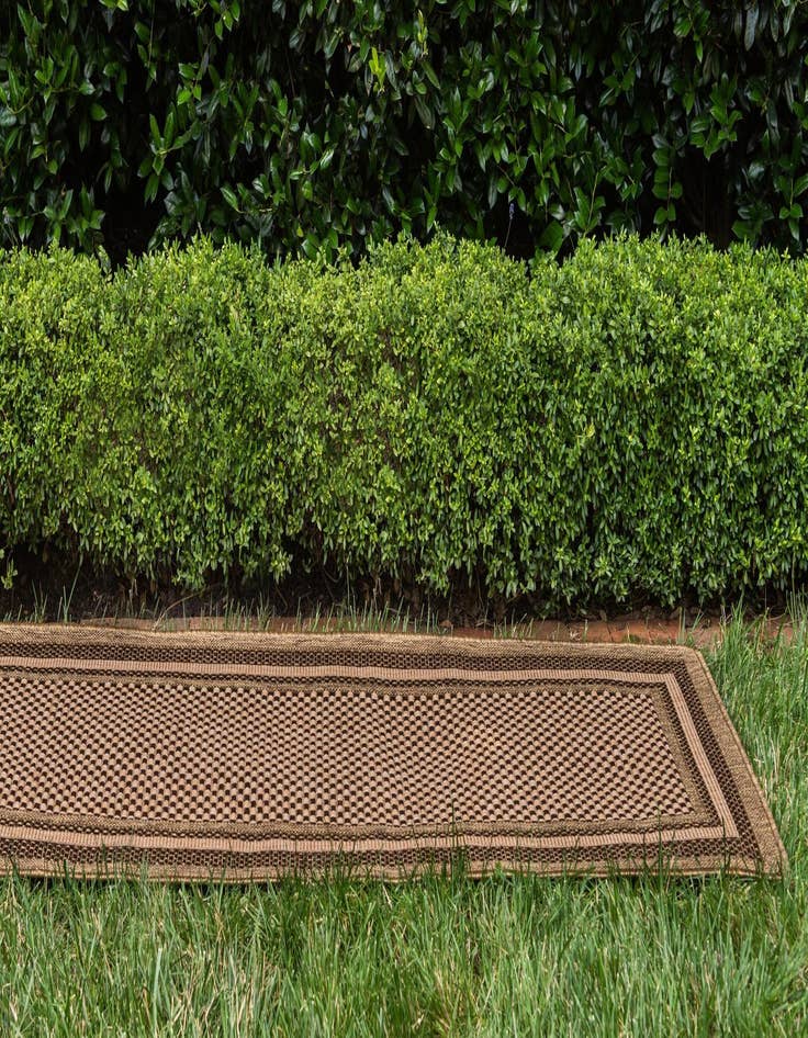 Detail image of  2' 2 x 6'  Washable Border Indoor / Outdoor Runner Rug