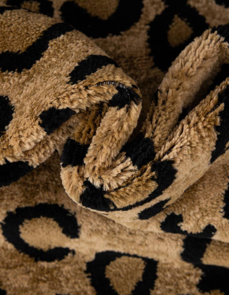 2' 7 x 10' Savannah Runner Rug