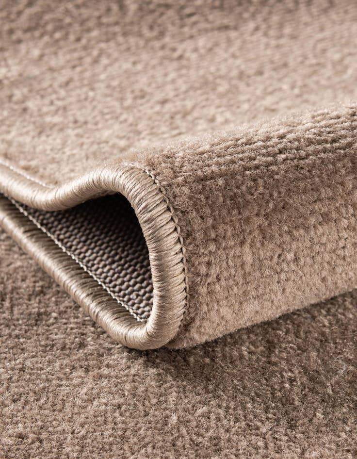 Detail image of  2' 9 x 9' 10 SoHo Runner Rug