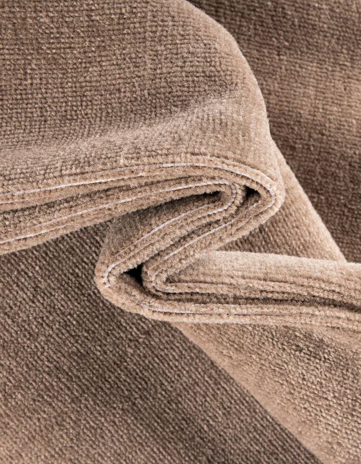 Detail image of  2' 9 x 9' 10 SoHo Runner Rug