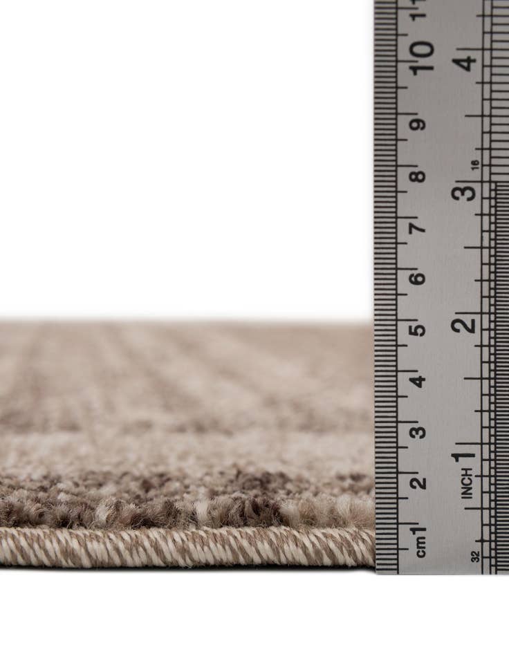 Detail image of  7' 10 x 7' 10 Angelica Square Rug