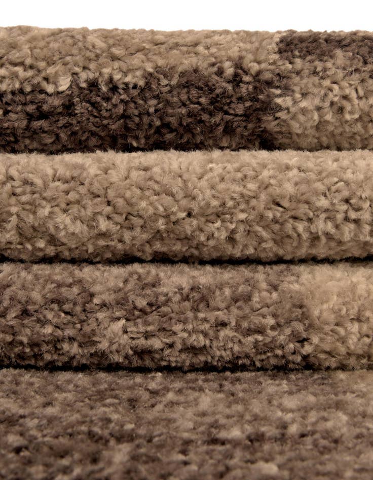 Detail image of  7' 10 x 7' 10 Equinox Square Rug