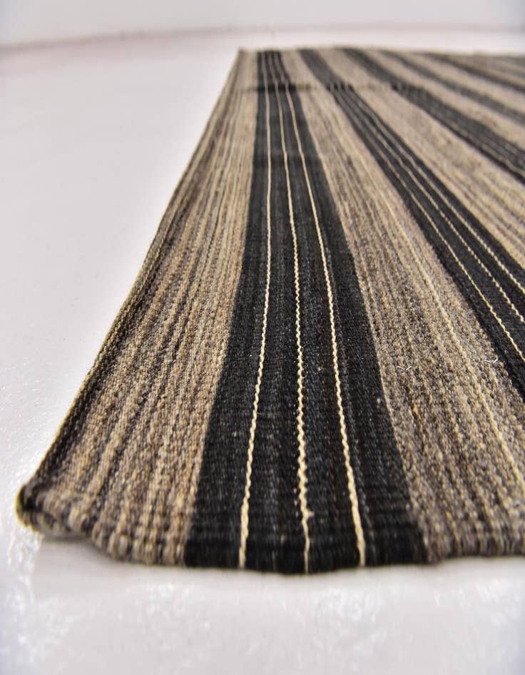 Detail image of  6' 2 x 7' 4  Hand Woven Kilim Modern Wool Square Rug