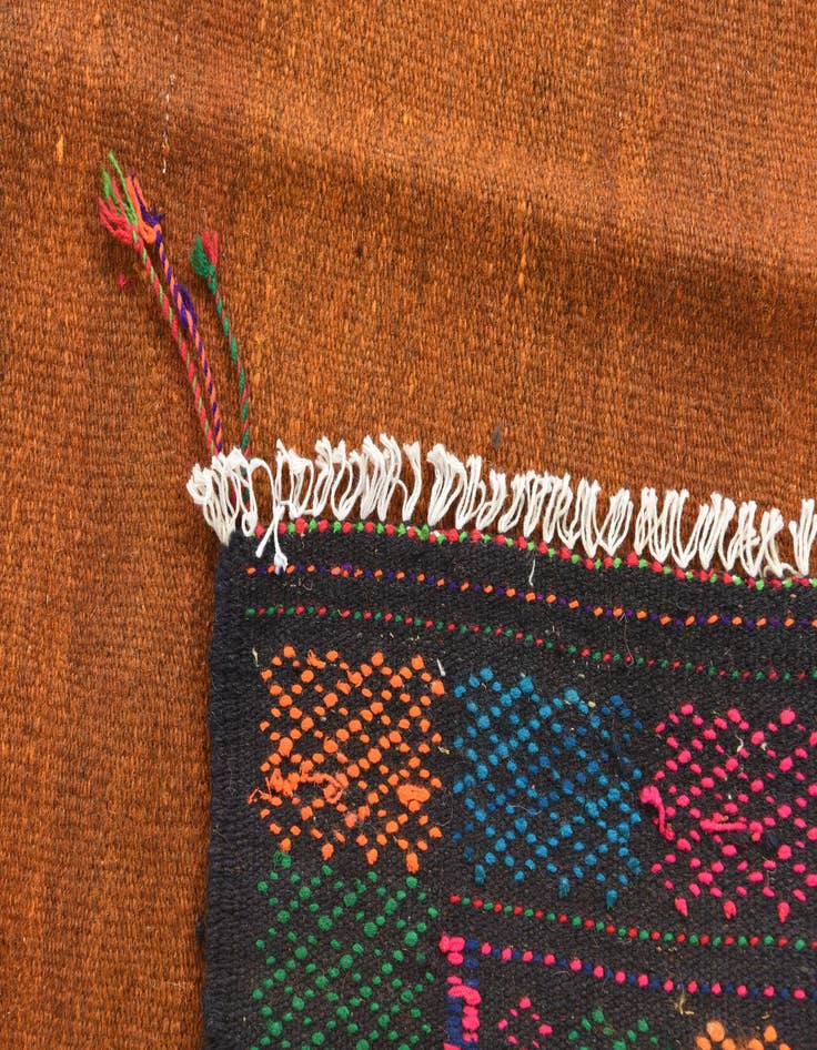 Detail image of  3' 10 x 4' 1  Hand Woven Kilim Modern Wool Square Rug