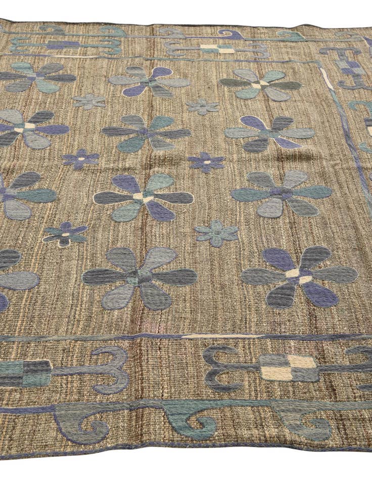 Detail image of  5' 5 x 5' 7  Hand Woven Kilim Suzani Wool Square Rug