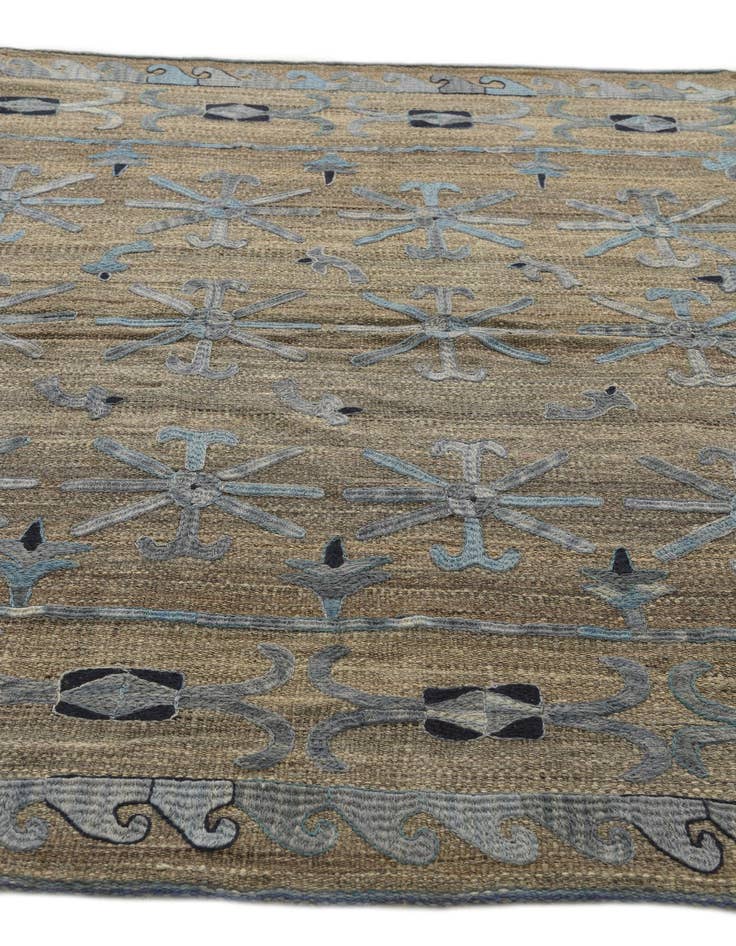 Detail image of 5' 9 x 6' 2 Hand Woven Kilim Suzani Wool Square Rug