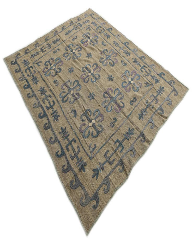 Detail image of  6' x 7' 1  Hand Woven Kilim Suzani Wool Square Rug