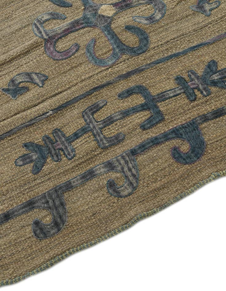 Detail image of  6' x 7' 1  Hand Woven Kilim Suzani Wool Square Rug