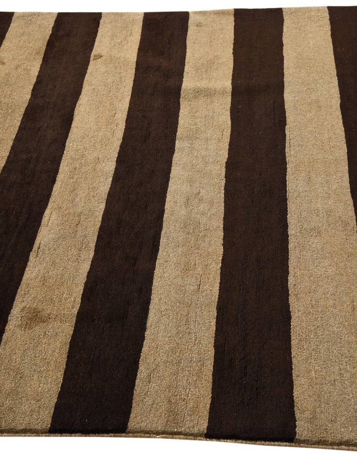 Detail image of  6' x 6' 9  Hand Knotted Modern Ziegler Square Rug