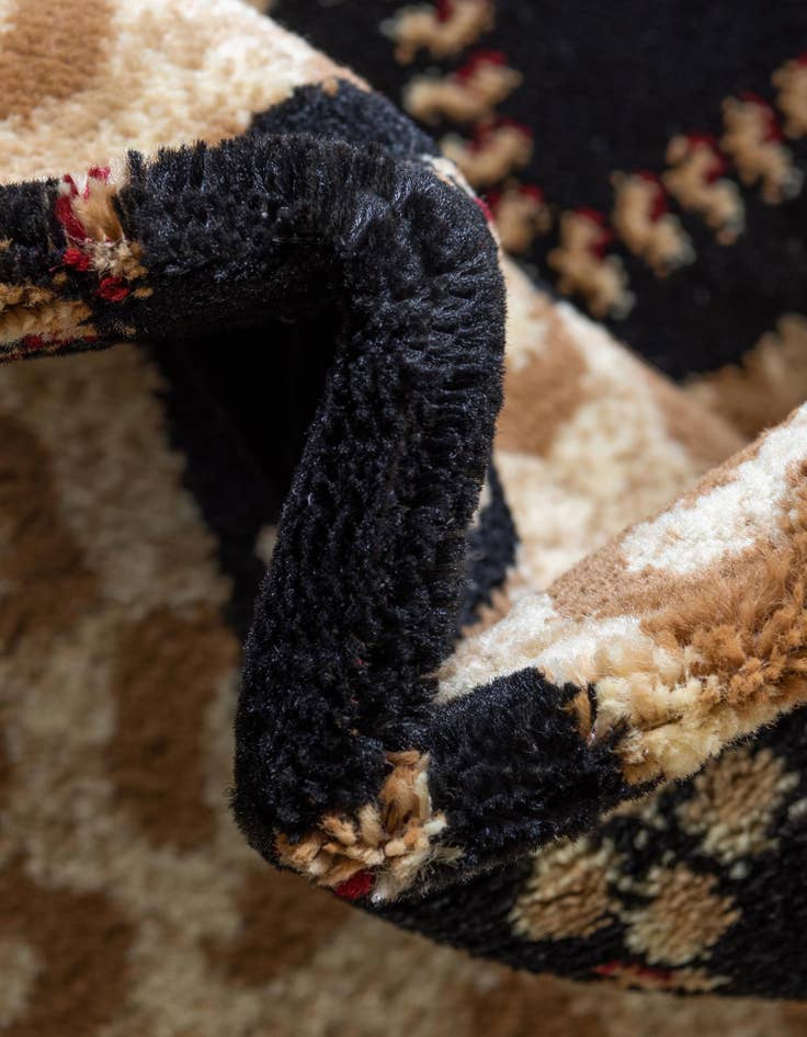 Detail image of  6' x 6' Savannah Square Rug