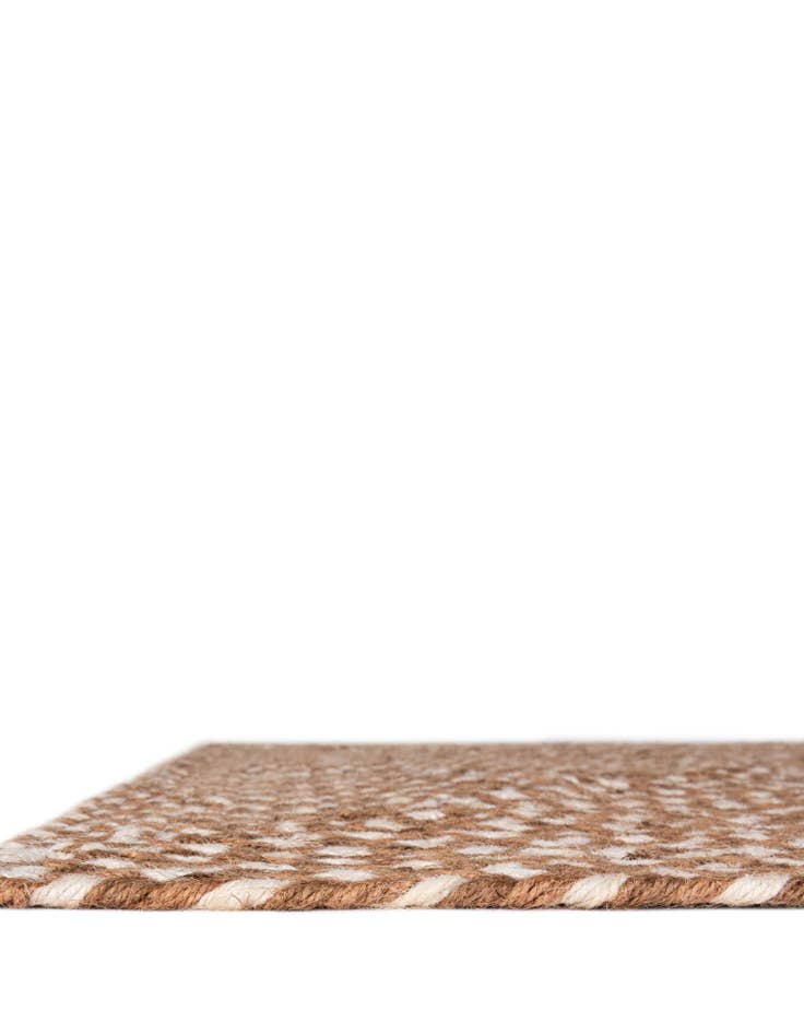 Detail image of  7' 10 x 7' 10  Hand Tweed Braided Jute Square Rug