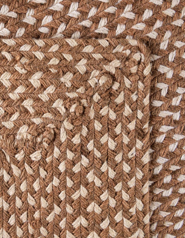 Detail image of  7' 10 x 7' 10  Hand Tweed Braided Jute Square Rug