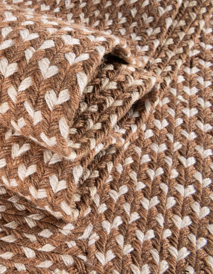 Detail image of  7' 10 x 7' 10  Hand Tweed Braided Jute Square Rug