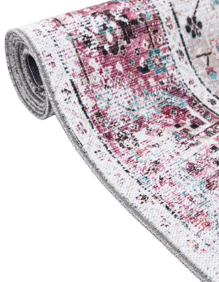 Detail image of  5' x 5'  Washable Yara Square Rug