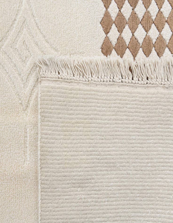 Detail image of  7' 10 x 9' 10  Hand Knotted Darya Wool Rug