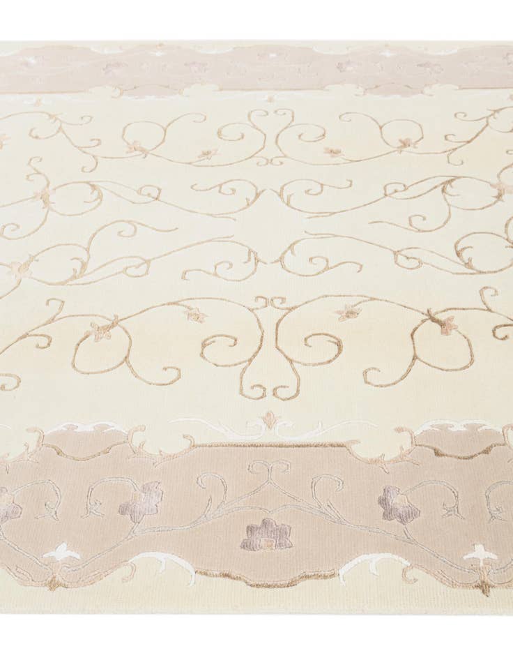 Detail image of  5' 7 x 7' 10  Hand Knotted Darya Wool Rug