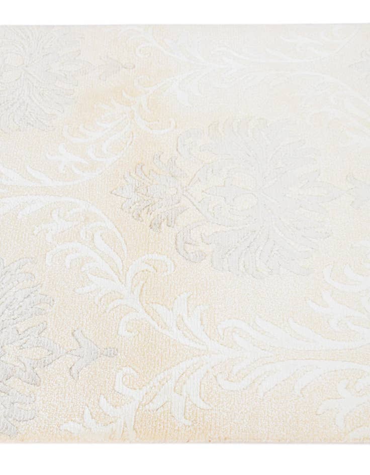 Detail image of  2' 7 x 4' 11  Hand Knotted Darya Wool Rug