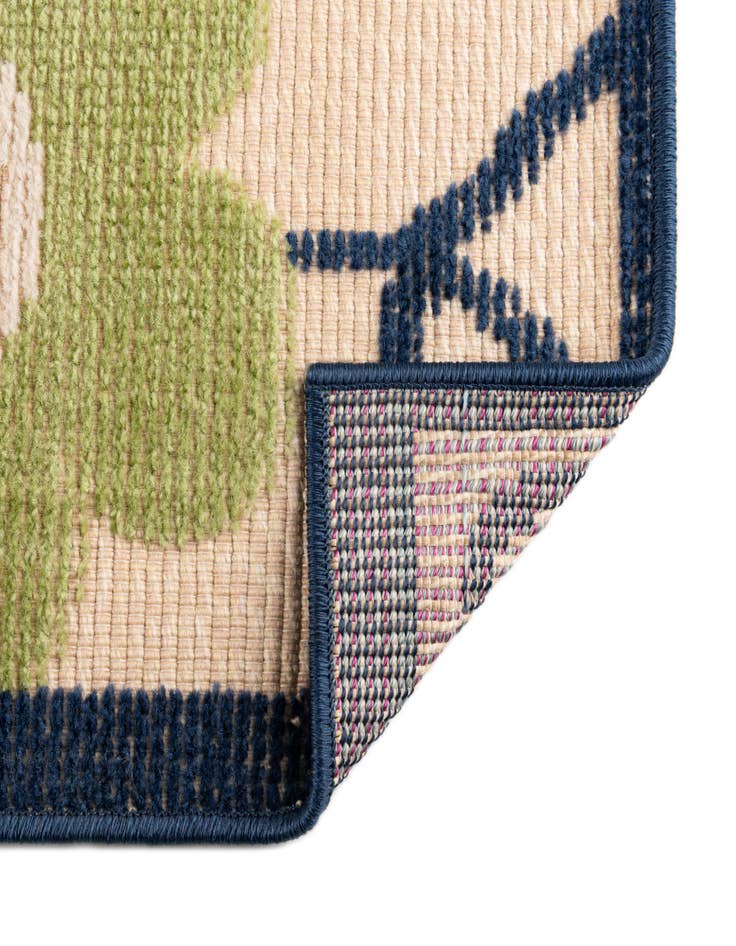 Detail image of  5' 3 x 7' 7  Washable  Indoor / Outdoor Rug