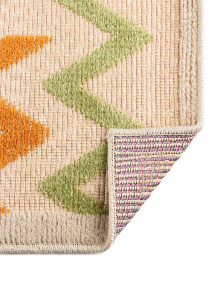 Detail image of  5' 3 x 7' 7  Washable  Indoor / Outdoor Rug