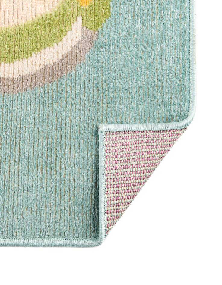 Detail image of  5' 3 x 7' 7  Washable  Indoor / Outdoor Rug