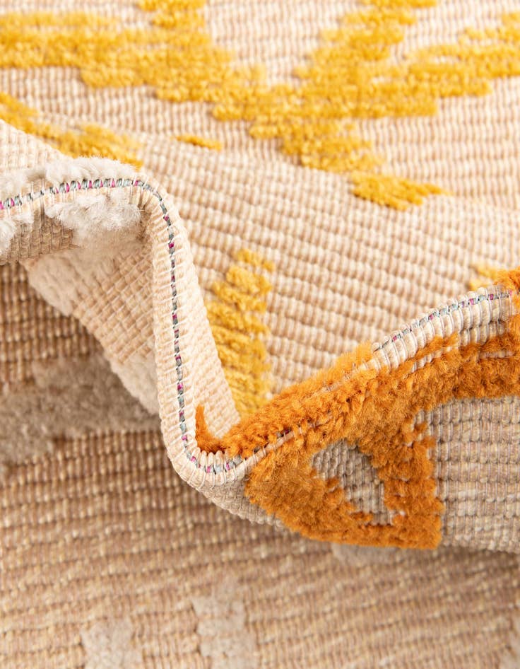 Detail image of  5' 3 x 7' 7  Washable  Indoor / Outdoor Rug