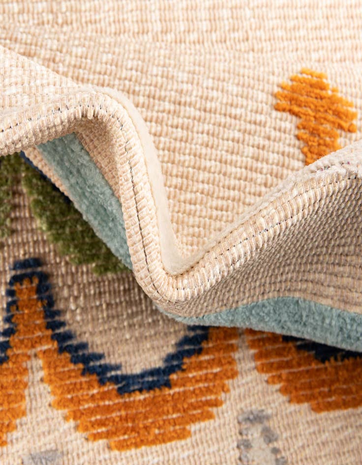 Detail image of  5' 3 x 7' 7  Washable  Indoor / Outdoor Rug