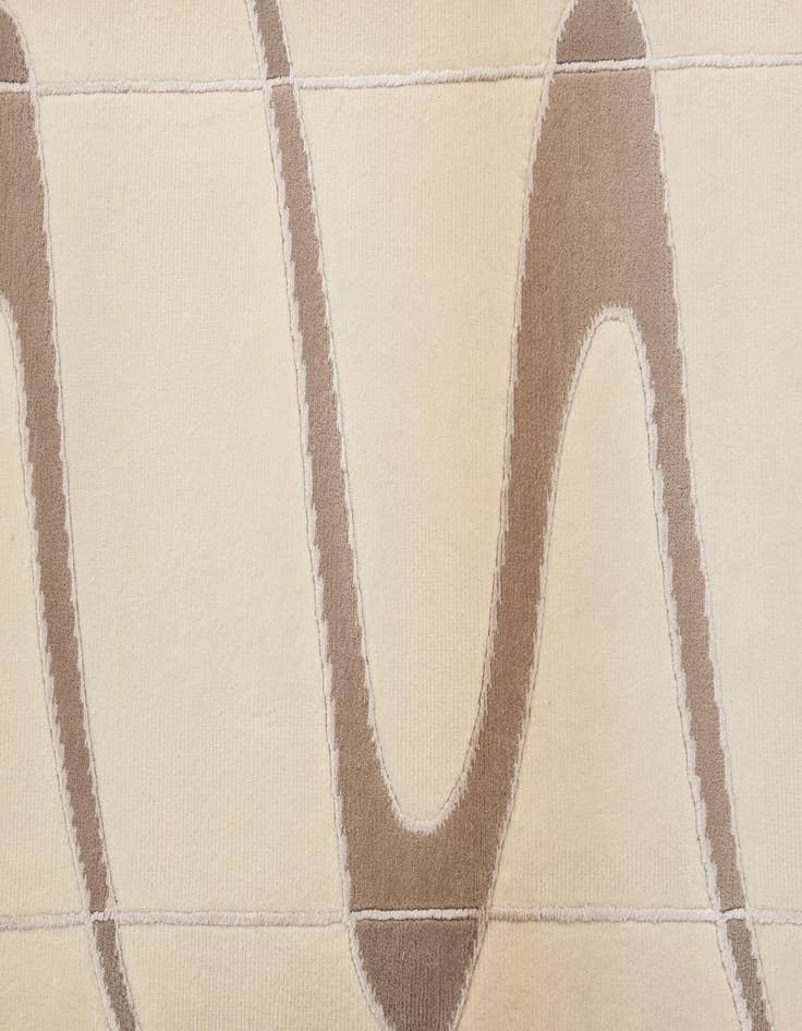 Detail image of  2' 7 x 9' 10  Hand Knotted Darya Wool Runner Rug