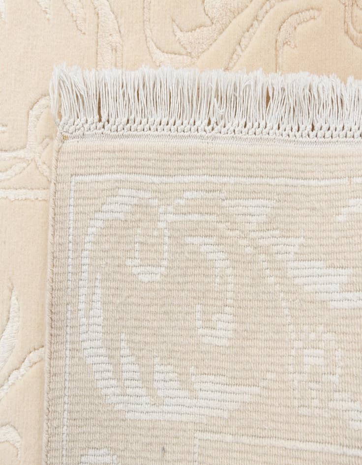 Detail image of  2' 7 x 13' 1  Hand Knotted Darya Wool Runner Rug