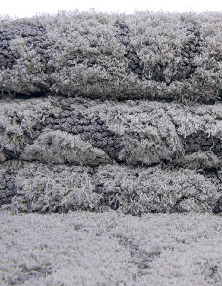 Detail image of  2' 7 x 10' Botanical Shag Runner Rug