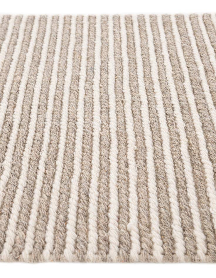 Detail image of  2' x 3'  Hand Woven  Rug