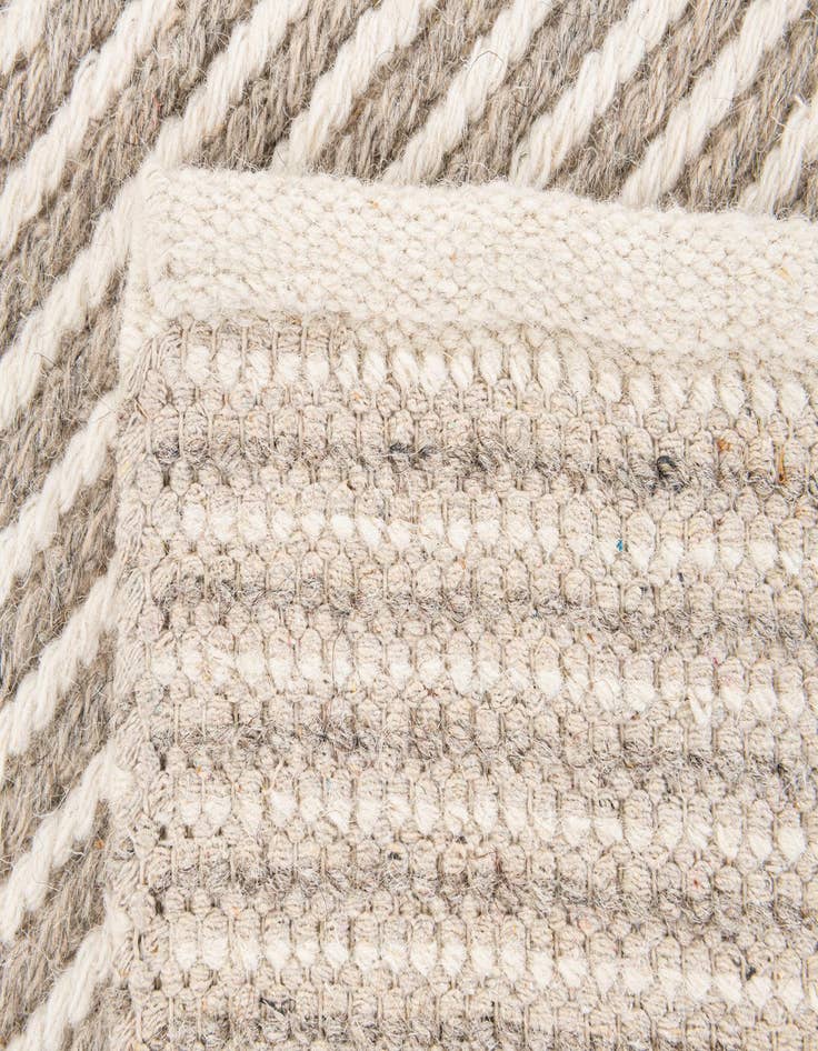 Detail image of  2' x 3'  Hand Woven  Rug