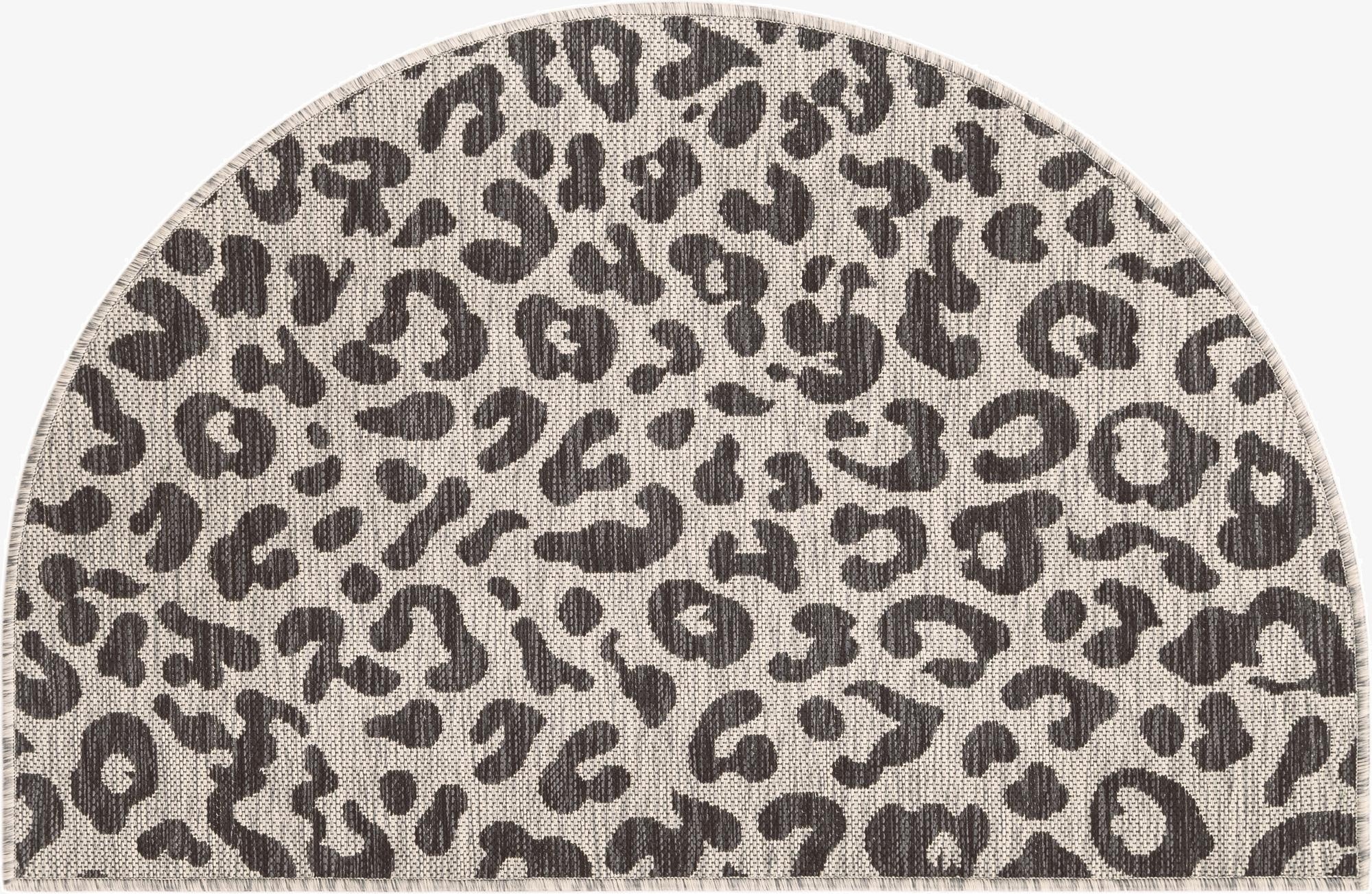  2' 7 x 4'  Washable Safari Indoor / Outdoor Hearth Rug
