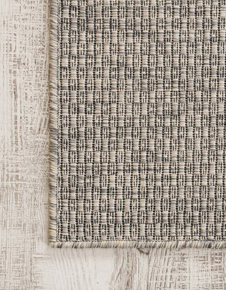 Detail image of  5' 3 x 5' 3  Washable Solid Indoor / Outdoor Octagon Rug