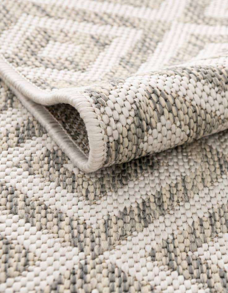 Detail image of  7' 10 x 10'  Washable Jill Zarin Costa Rica Indoor / Outdoor Oval Rug