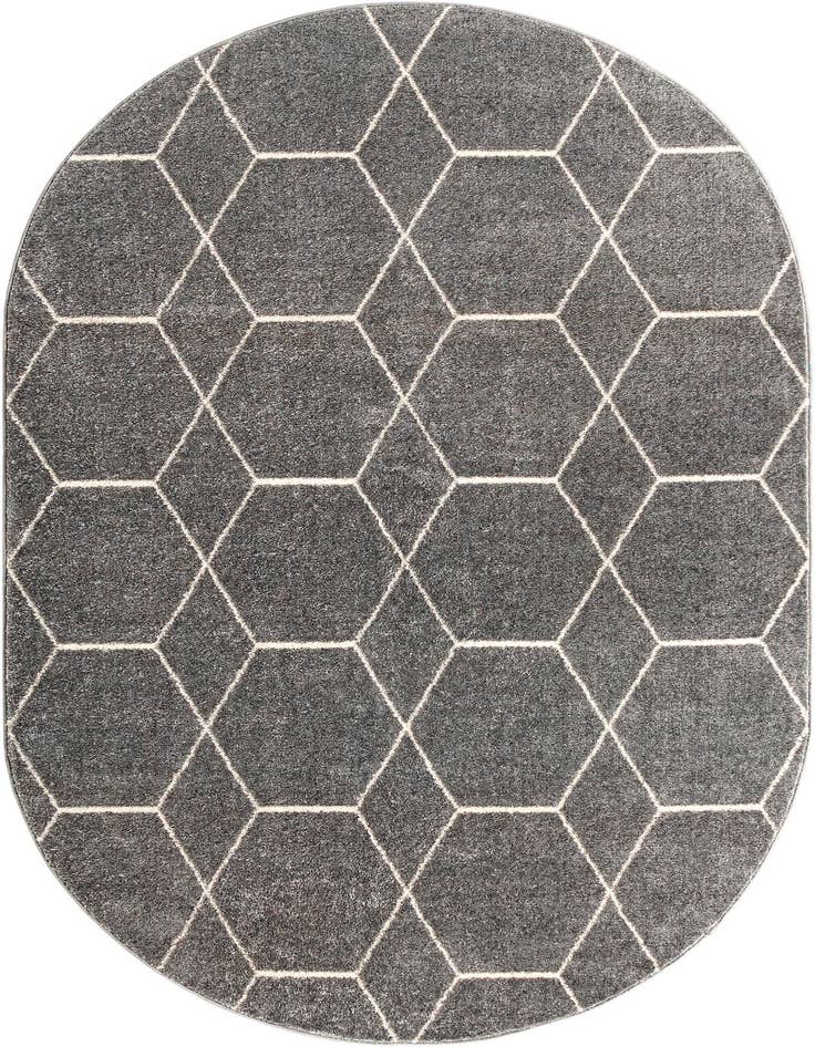 Detail image of  5' 3 x 8' Lattice Frieze Oval Rug