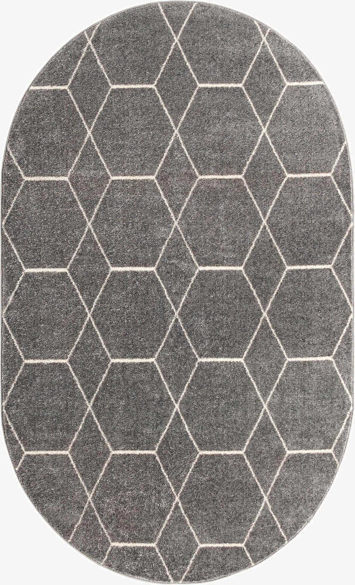  3' x 5' 3 Lattice Frieze Oval Rug