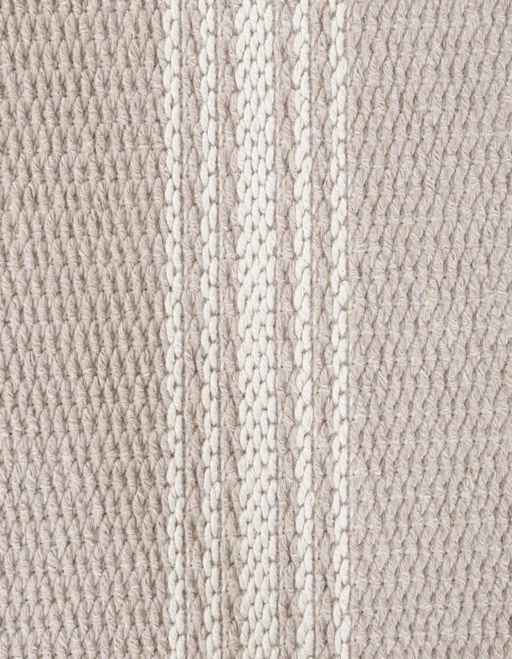 Detail image of  5' 3 x 7' 6  Rug