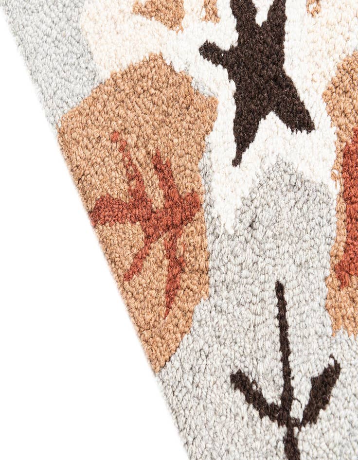 Detail image of  3' 1 x 5' Agra Rug