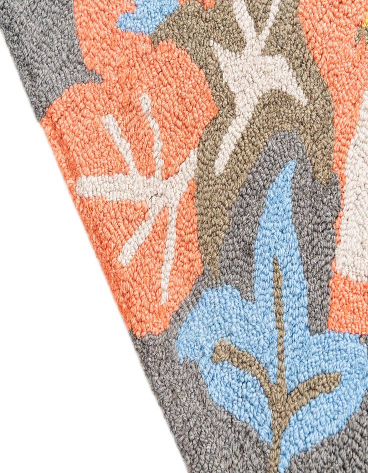 Detail image of  3' 1 x 5' Agra Rug