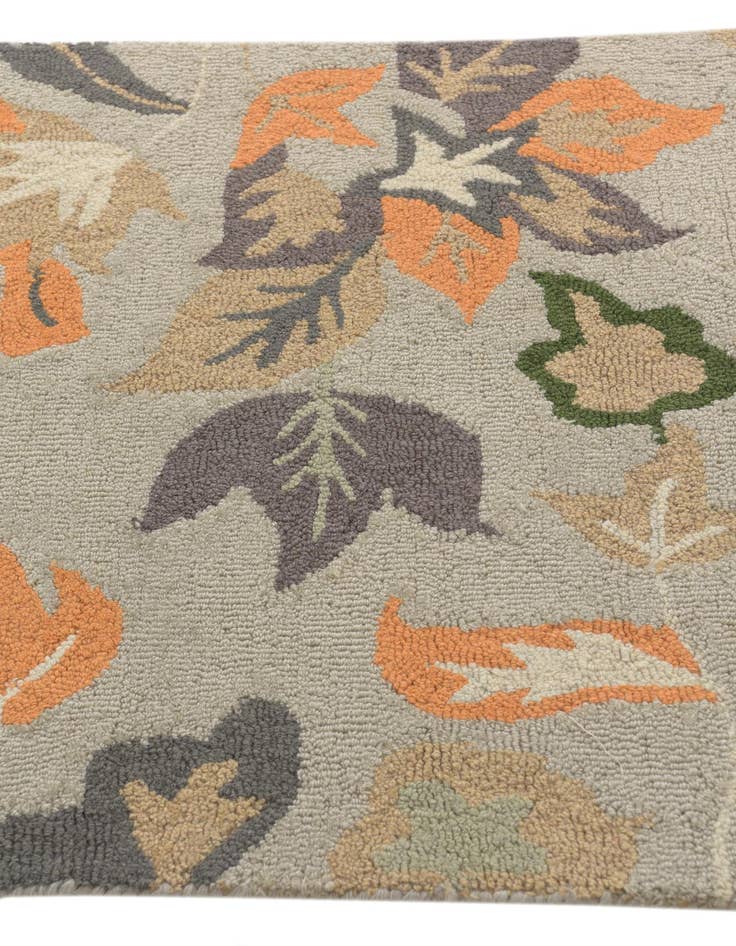 Detail image of  3' x 4' 10 Agra Rug