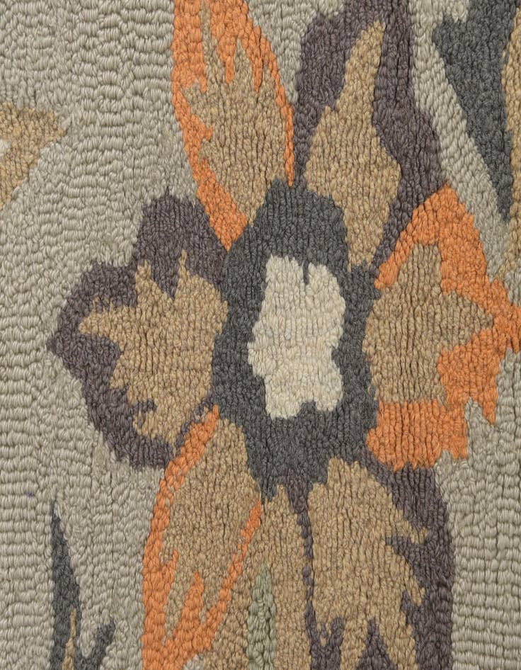 Detail image of  3' x 4' 10 Agra Rug