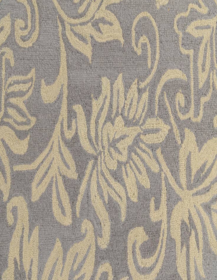Detail image of  5' 1 x 8' 1 Agra Rug