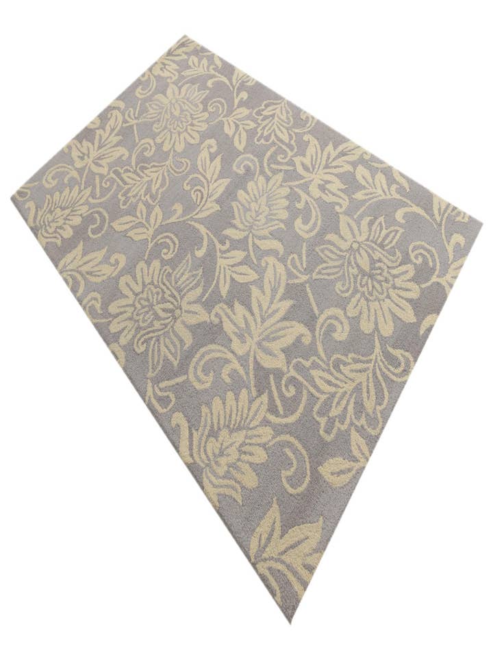 Detail image of  5' x 8' Agra Wool Rug