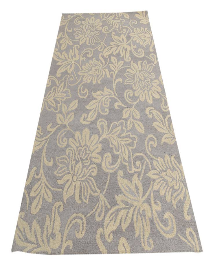 Detail image of  5' x 8' Agra Wool Rug