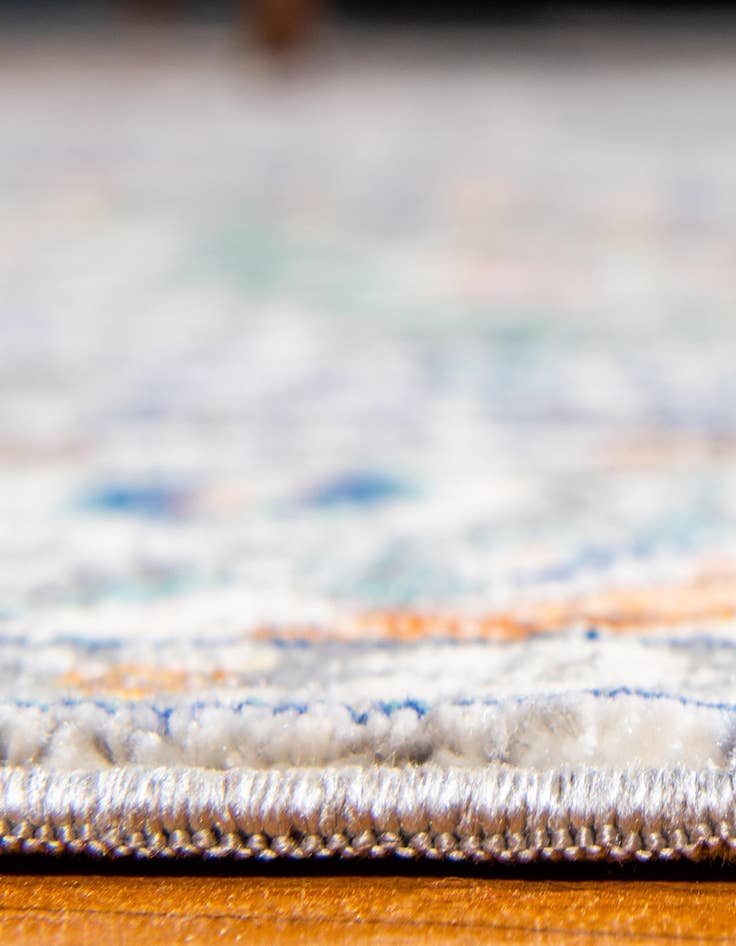 Detail image of  4' x 6' Alexis Rug