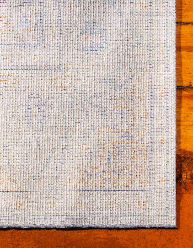 Detail image of  4' x 6' Alexis Rug